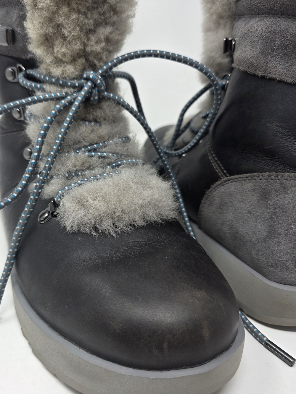 UGG Viki Waterproof Boots Gray Womens 8.5 - Picture 7 of 15